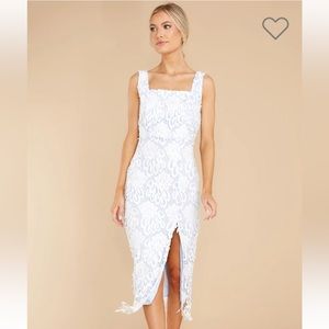 Red Dress Boutique Own the Room Light Blue Lace Midi Dress — Never worn!!